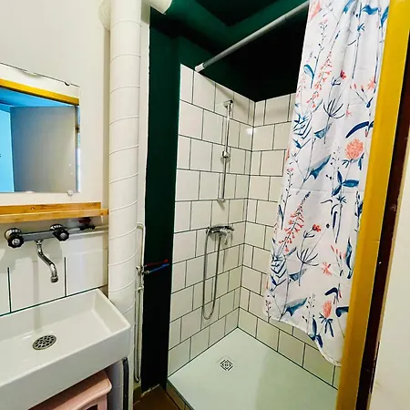 Hostel Oustal De