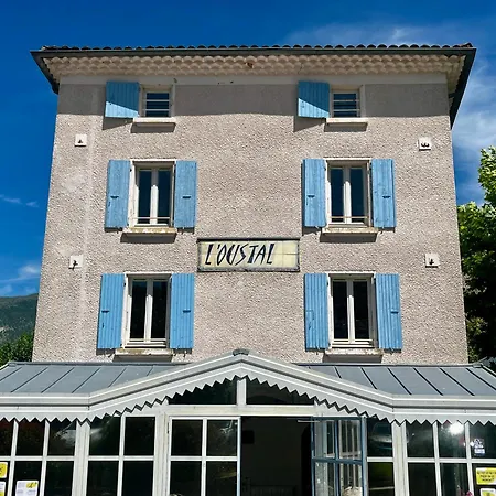 Hostel Oustal De Bourdeaux