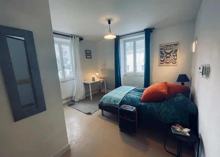 Oustal De Albergue